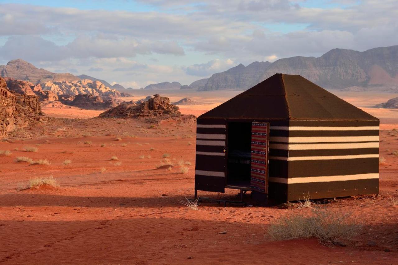 Wadi Rum Backpacker Camp Eksteriør billede
